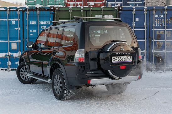 Mitsubishi Pajero 3.0 4WD AT (178 л.с.) Intense