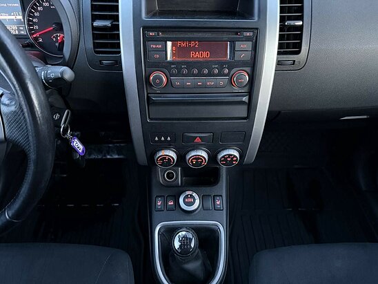 Nissan X-Trail 2.0 dCi 4WD MT (150 л.с.) SE
