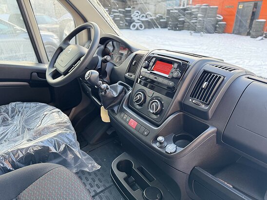 Peugeot Boxer 2.2 HDi MT (130 л.с.)