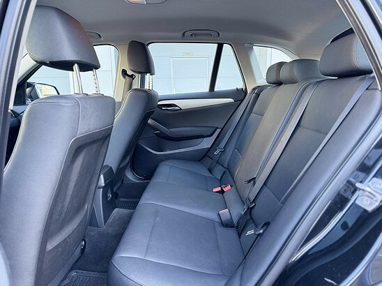 BMW X1 20d 2.0 xDrive AT (184 л.с.) Sport Line