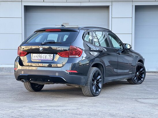 BMW X1 20d 2.0 xDrive AT (184 л.с.) Sport Line