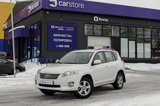 Toyota RAV4 2.0 4WD CVT (158 л.с.) Prestige