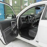 Toyota RAV4 2.0 4WD CVT (158 л.с.) Prestige