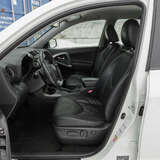 Toyota RAV4 2.0 4WD CVT (158 л.с.) Prestige