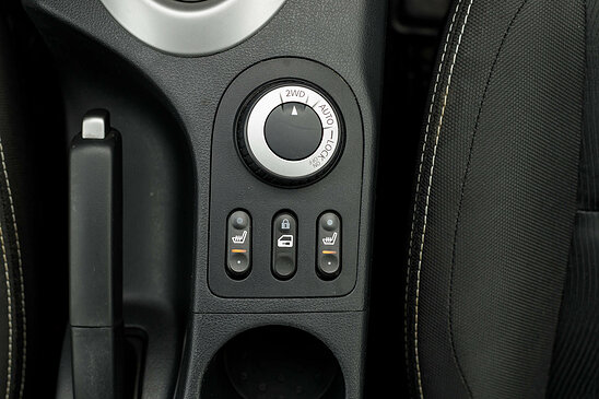 Nissan Qashqai 2.0 4WD CVT (141 л.с.) SE+