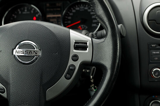 Nissan Qashqai 2.0 4WD CVT (141 л.с.) SE+