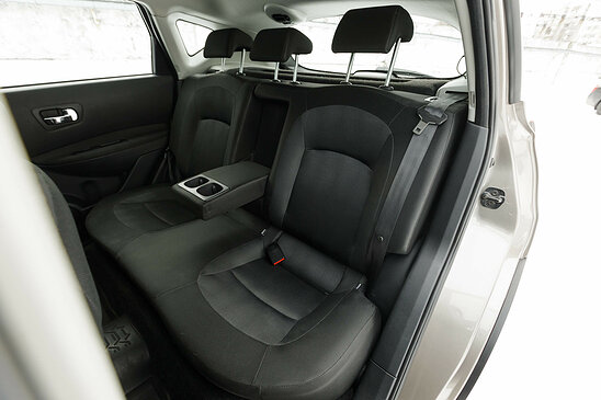 Nissan Qashqai 2.0 4WD CVT (141 л.с.) SE+