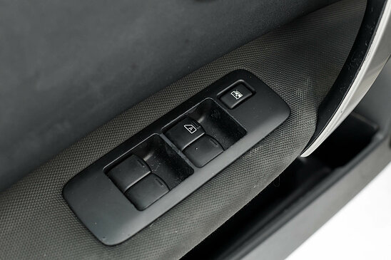 Nissan Qashqai 2.0 4WD CVT (141 л.с.) SE+