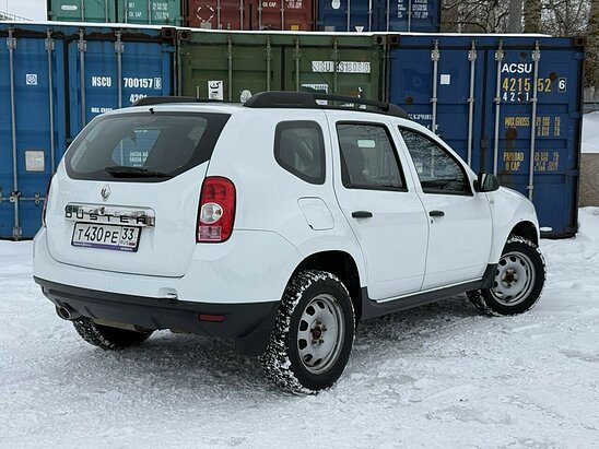 Renault Duster 1.6 4WD MT (102 л.с.) Authentique