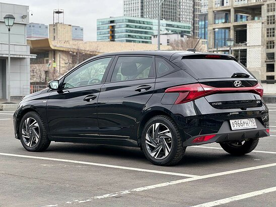 Hyundai i20 1.0 AMT (100 л.с.)