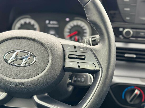 Hyundai i20 1.0 AMT (100 л.с.)