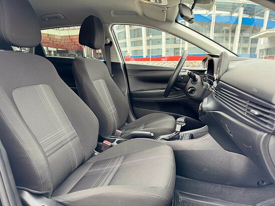 Hyundai i20 1.0 AMT (100 л.с.)