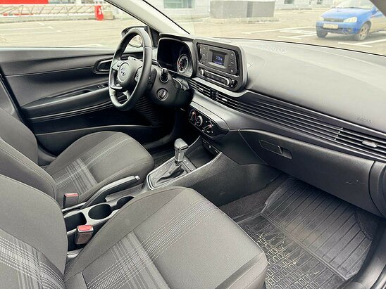 Hyundai i20 1.0 AMT (100 л.с.)