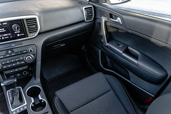 Kia Sportage 2.0 MPI AT (150 л.с.) Luxe