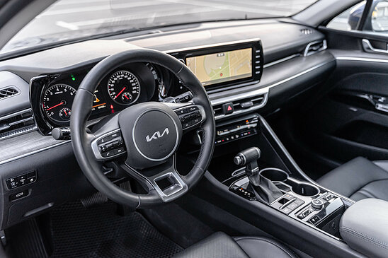Kia K5 2.0 MPI AT (150 л.с.) Luxe