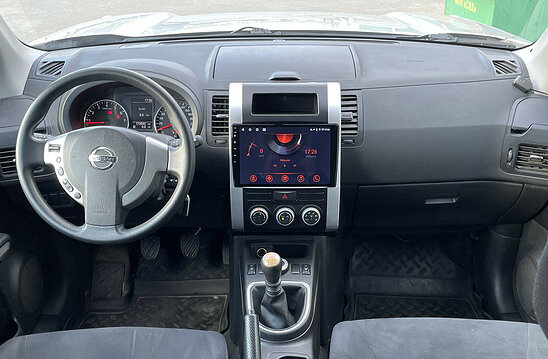 Nissan X-Trail 2.0 4WD MT (141 л.с.) XE