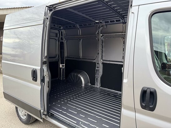 Peugeot Boxer 2.2 HDi MT (130 л.с.)