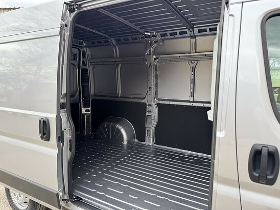 Peugeot Boxer 2.2 HDi MT (130 л.с.)