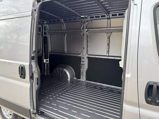 Peugeot Boxer 2.2 HDi MT (130 л.с.)