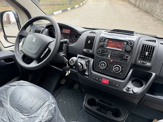 Peugeot Boxer 2.2 HDi MT (130 л.с.)