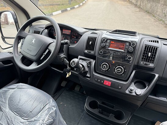 Peugeot Boxer 2.2 HDi MT (130 л.с.)