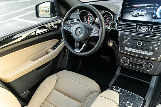 Mercedes-Benz GLS-класс GLS 350d 3.0 4MATIC 9G-Tronic (249 л.с.) Особая Серия