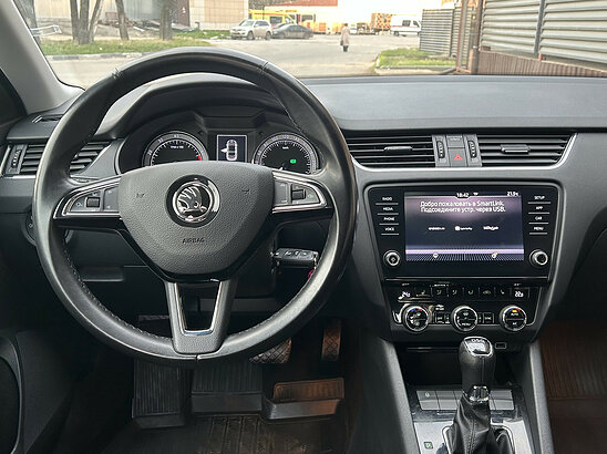 Skoda Octavia 1.4 TSI DSG (150 л.с.) Ambition Plus Hockey Edition