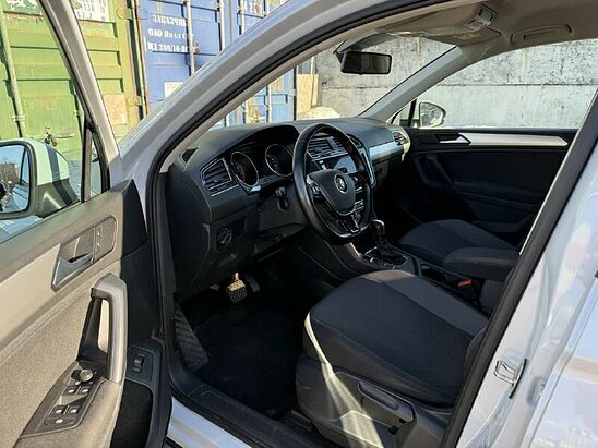 Volkswagen Tiguan 1.4 TSI DSG (150 л.с.) Connect