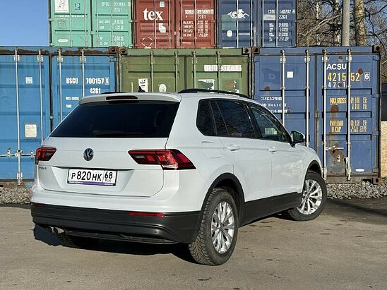Volkswagen Tiguan 1.4 TSI DSG (150 л.с.) Connect