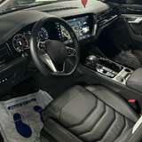 Volkswagen Touareg 3.0 TDI AT (286 л.с.) Exclusive