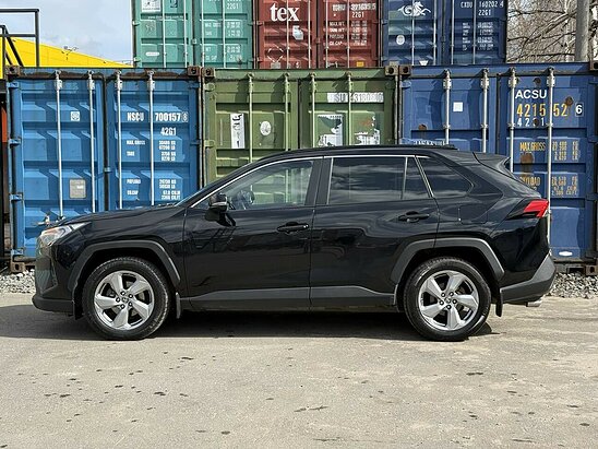 Toyota RAV4 2.5 4WD AT (199 л.с.) Комфорт