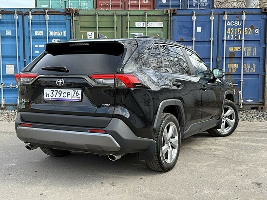 Toyota RAV4 2.5 4WD AT (199 л.с.) Комфорт