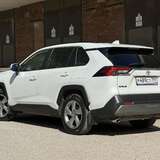 Toyota RAV4 2.5 4WD AT (199 л.с.) Комфорт
