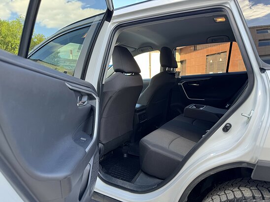 Toyota RAV4 2.5 4WD AT (199 л.с.) Комфорт