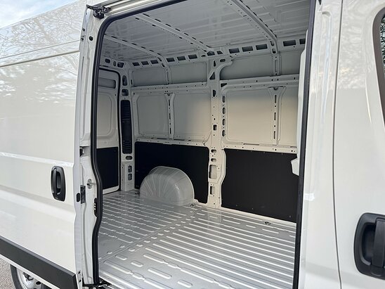 Peugeot Boxer 2.2 HDi MT (130 л.с.)