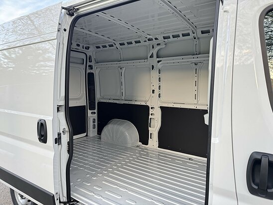 Peugeot Boxer 2.2 HDi MT (130 л.с.)
