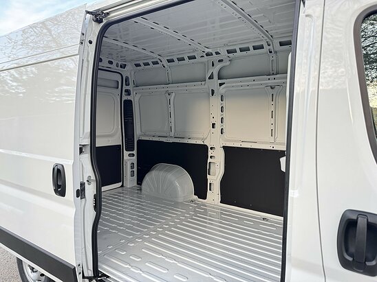 Peugeot Boxer 2.2 HDi MT (130 л.с.)