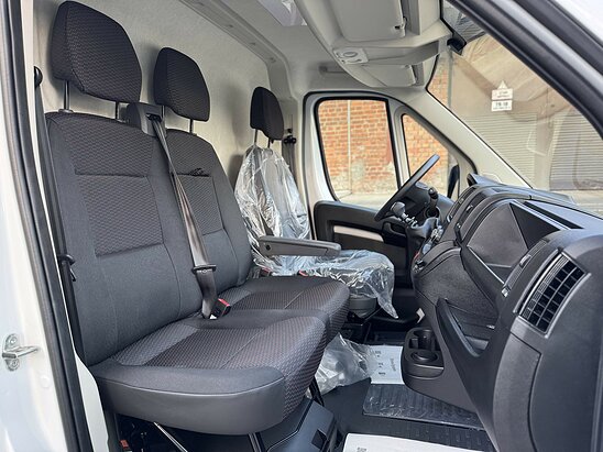 Peugeot Boxer 2.2 HDi MT (130 л.с.)
