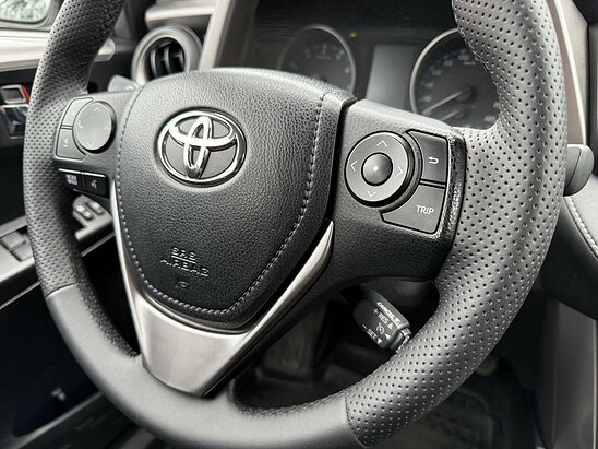 Toyota RAV4 2.0 4WD CVT (146 л.с.) Comfort