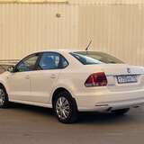 Volkswagen Polo 1.6 MPI MT (105 л.с.) Highline