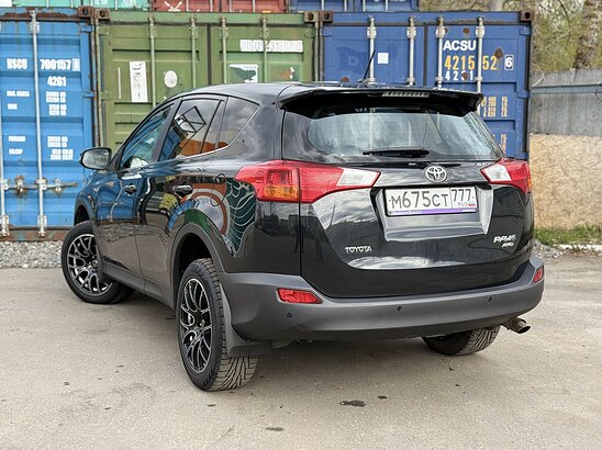 Toyota RAV4 2.0 4WD CVT (146 л.с.) Standard