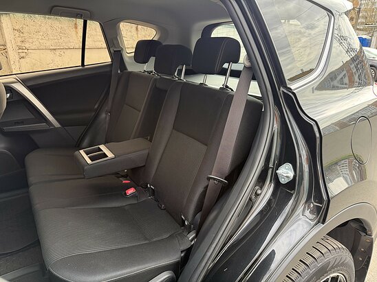 Toyota RAV4 2.0 4WD CVT (146 л.с.) Standard