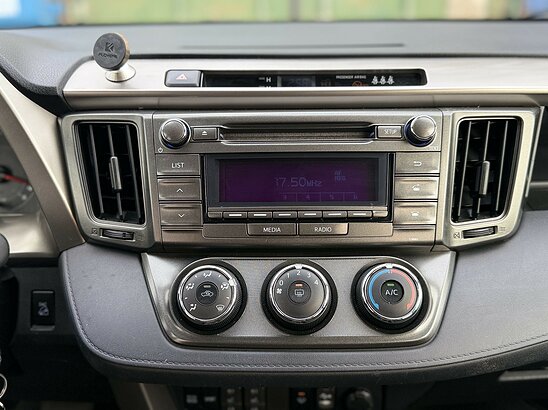 Toyota RAV4 2.0 4WD CVT (146 л.с.) Standard