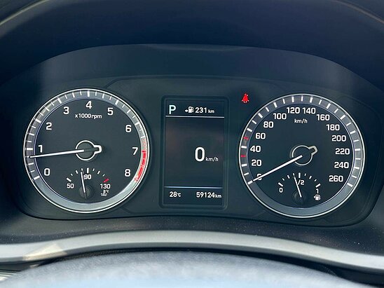 Hyundai Sonata 2.0 AT (150 л.с.) Lifestyle