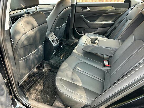 Hyundai Sonata 2.0 AT (150 л.с.) Lifestyle