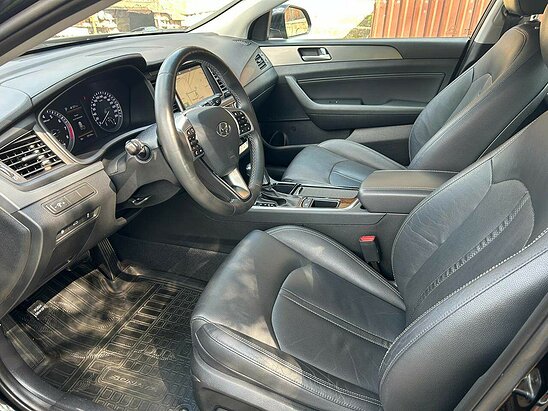 Hyundai Sonata 2.0 AT (150 л.с.) Lifestyle