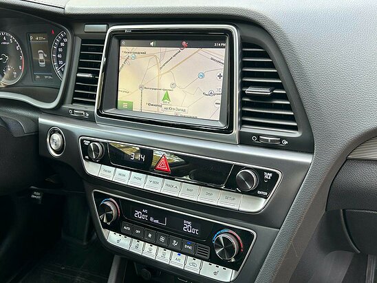 Hyundai Sonata 2.0 AT (150 л.с.) Lifestyle