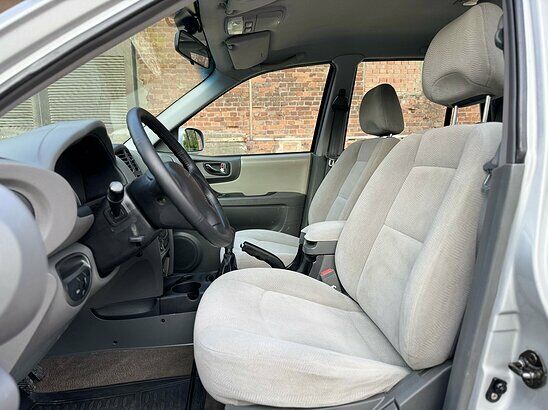 Hyundai Santa Fe 2.4 4WD MT (146 л.с.)