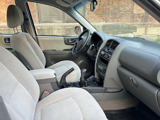 Hyundai Santa Fe 2.4 4WD MT (146 л.с.)