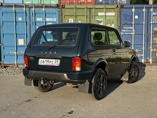 ВАЗ (LADA) Niva Legend 1.7 MT (83 л.с.) [BLACK]